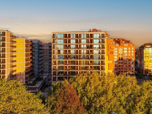 Apartamento T4 em Santa Marinha
