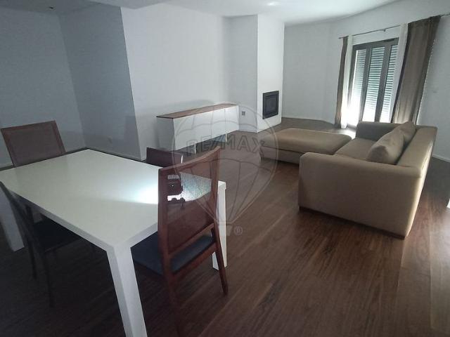 Apartamento T4 em Santarém
