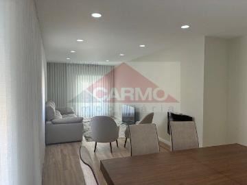 Apartamento T4 em Setúbal