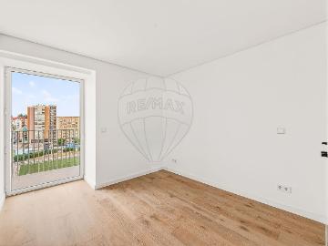 Apartamento T4 em Setúbal