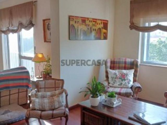 Apartamento T3 em Setúbal