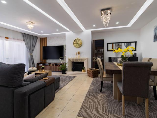 Apartamento T4 Excelentes Áreas