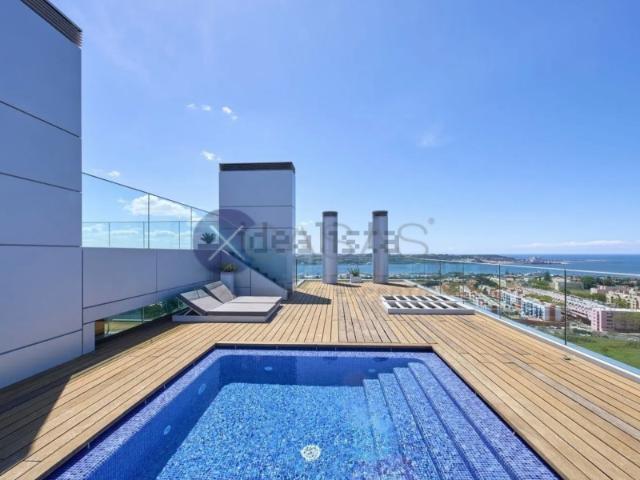 Apartamento T4 inserido em empreendimento de luxo, Edifício Sky Restelo. 15 andar