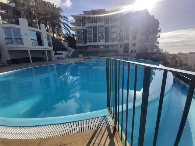 Apartamento T4 junto à Praia Formosa São Martinho