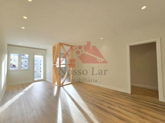 Apartamento T4 na Av. Alexandre Herculano – Setúbal com pos. 95m² Setúbal São Julião, Nossa Senhora da Anunciada e Santa Mari
