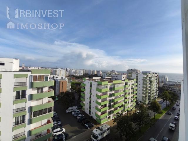 Apartamento T4 no Último Andar com Terraço | Quarteira, Algarve