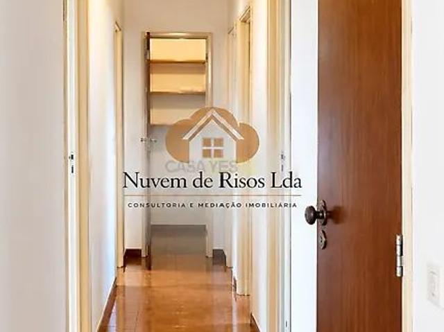ARRENDAMENTO DE T4 NO CENTRO DE MOURA ALENTEJO