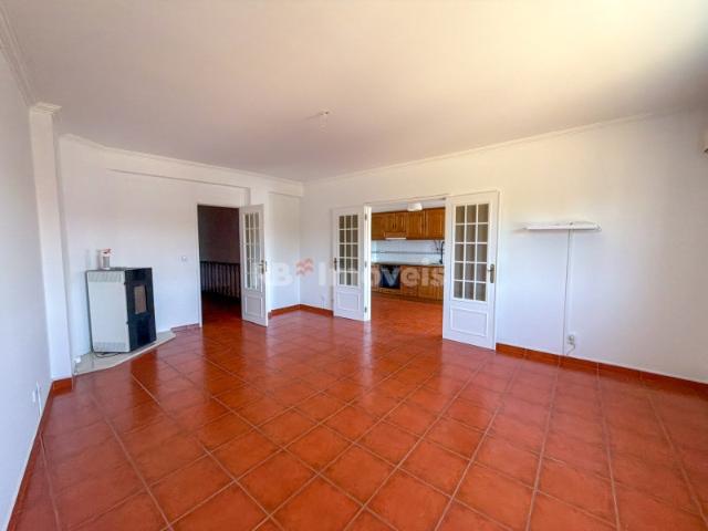 Apartamento T4 no Entroncamento
