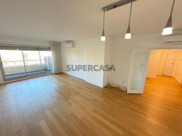 Apartamento T4 no Hera Residences Lumiar | Garagem para 4 carros | Arrecadação