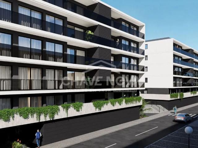 Apartamento T4, novo, em Gondomar