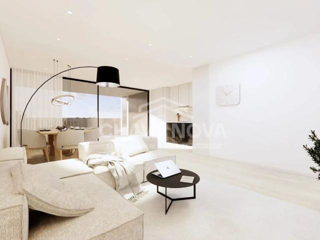 Apartamento T4, novo, em Gondomar