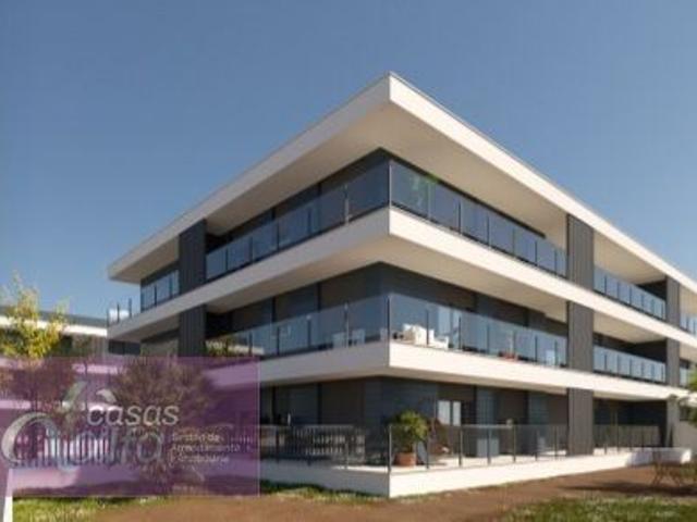Apartamento T4 Novo em Parceiros Leiria
