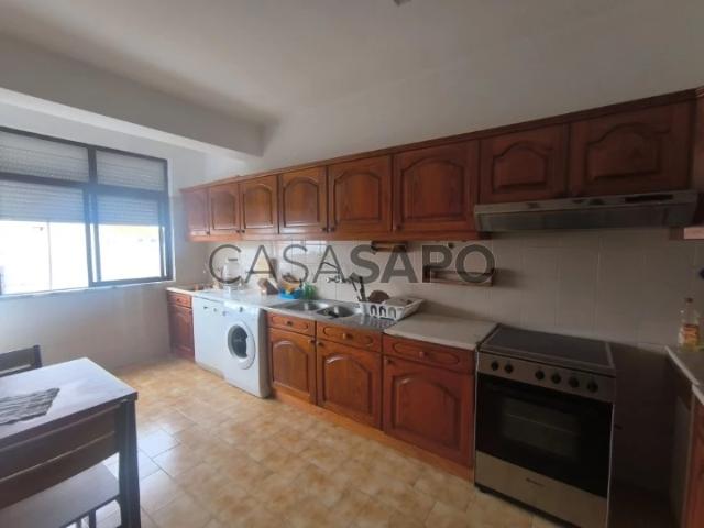Apartamento T4 para alugar em Abrantes