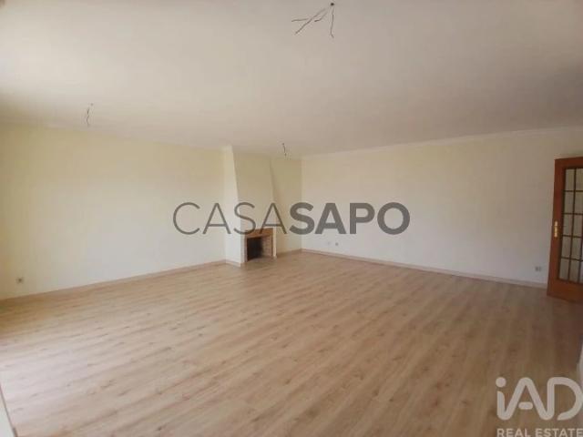 Apartamento T4 para alugar em Faro