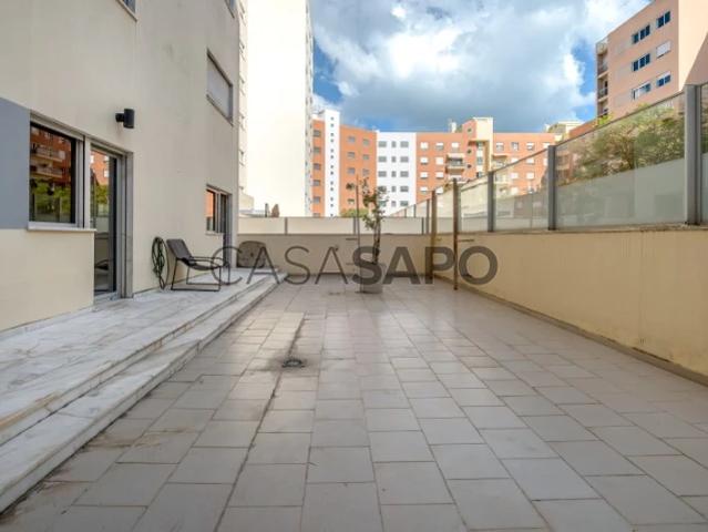 Apartamento T4 para alugar em Lisboa