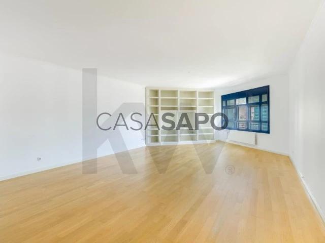 Apartamento T4 para alugar em Lisboa