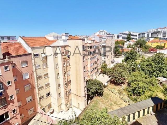 Apartamento T4 para alugar em Lisboa