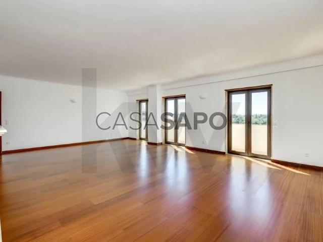 Apartamento T4 para alugar em Lisboa