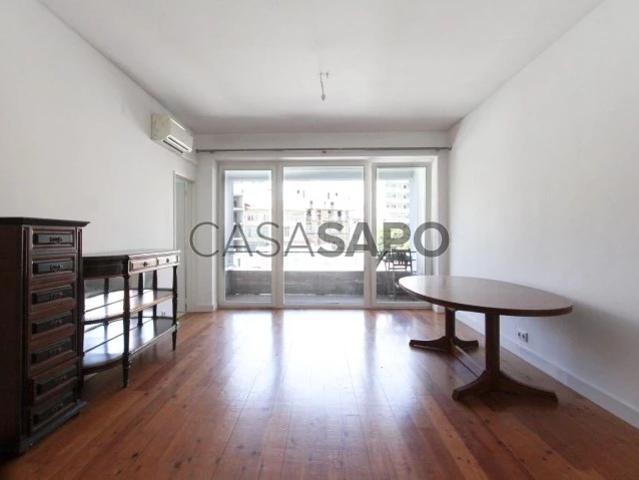 Apartamento T4 para alugar em Lisboa