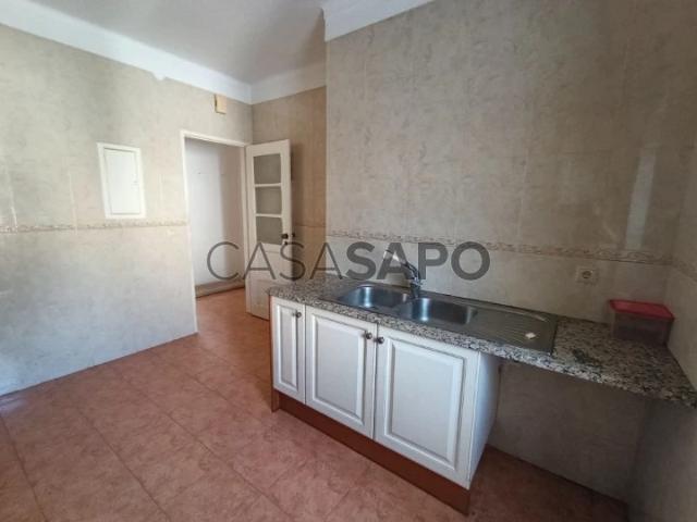 Apartamento T4 para alugar em Setúbal