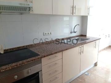 Apartamento T4 para alugar na Amadora