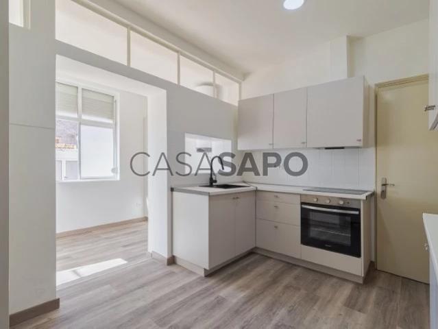 Apartamento T4 para alugar no Montijo