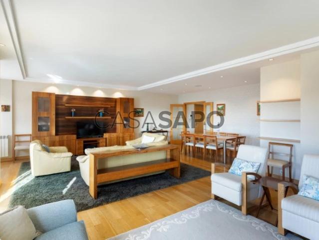 Apartamento T4 para alugar no Porto