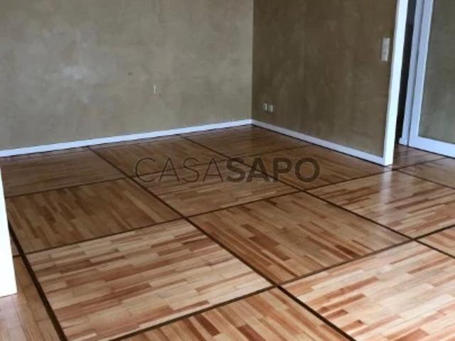 Apartamento T4 para alugar no Porto