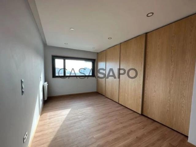 Apartamento T4 para alugar no Porto
