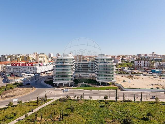 Apartamento T4 para arrendar em Alto do Seixalinho, Santo André e Verderena, Barreiro RE/MAX Portugal