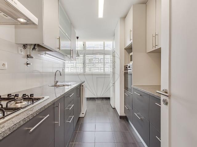 Apartamento T4 para arrendar em Alvalade, Lisboa RE/MAX Portugal