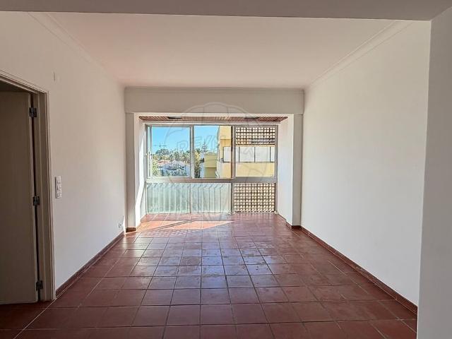 Apartamento T4 para arrendar em Cascais e Estoril, Cascais RE/MAX Portugal