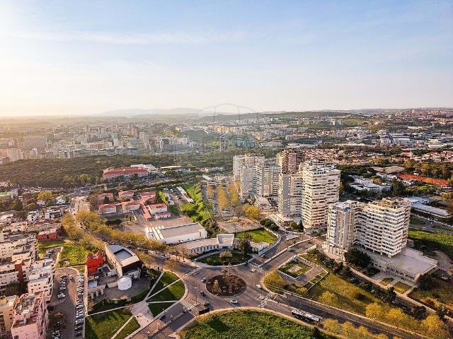 Apartamento T4 para venda