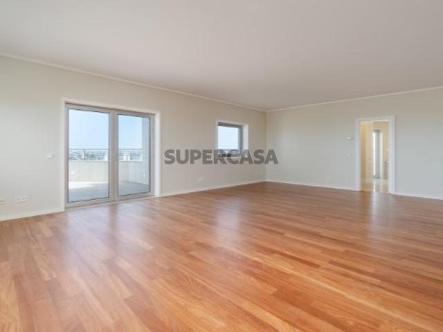 Apartamento T4 Penthouse, Avenida da Boavista, Porto