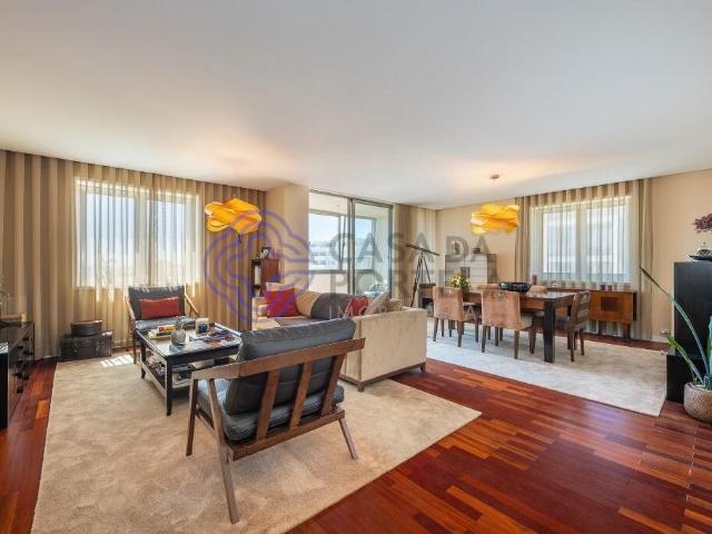 Apartamento T4 Renovado com Vista Mar | Leça da Palmeira 187m² Matosinhos e Leça da Palmeira