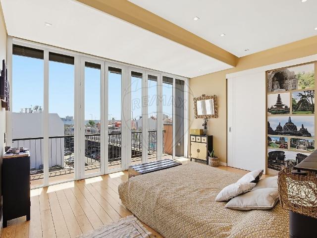 Apartamento T5 à venda em Belém, Lisboa RE/MAX Portugal