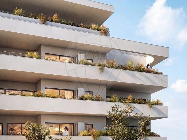 Apartamento T5 à venda em Santa Clara e Castelo Viegas, Coimbra RE/MAX Portugal
