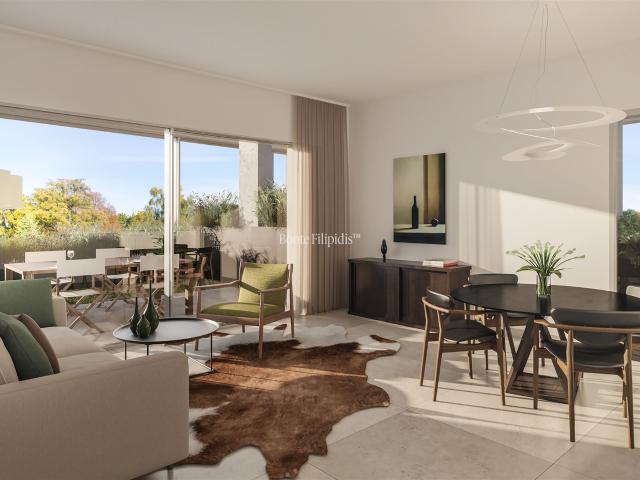 Apartamento T5 com Varanda e Piscina na Costa da Caparica 153m² Costa Da Caparica