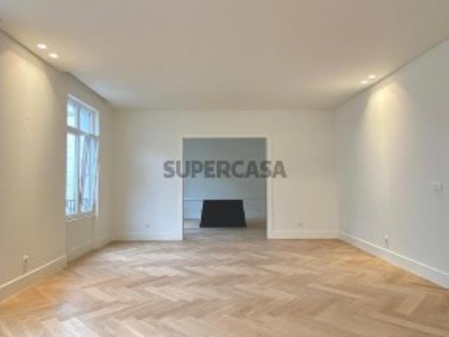Apartamento T5 com vista, Avenida da Liberdade, Lisboa