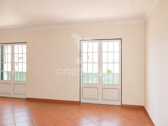 Apartamento T5 Duplex