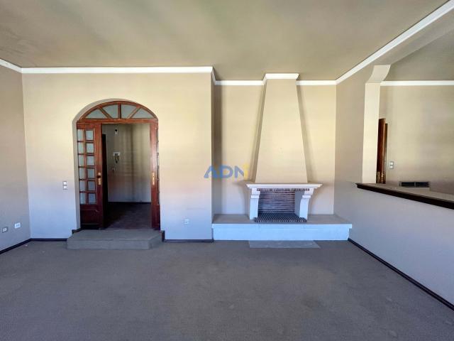 Apartamento T5 Duplex com garagem para venda