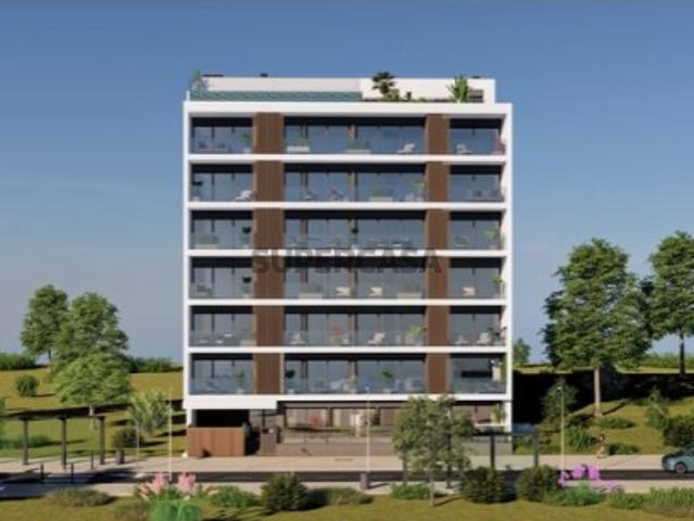 Apartamento T5 Duplex NOVO em Loures