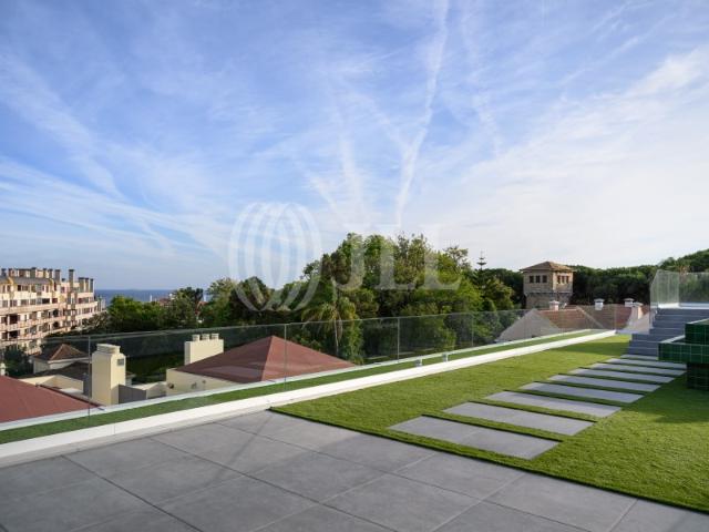 Apartamento T5 duplex, penthouse, no Estoril em Cascais