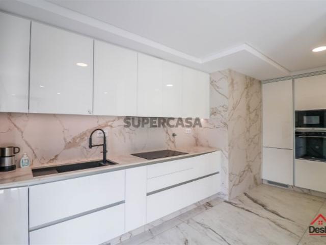 Apartamento T5 DUPLEX Venda em Repeses e São Salvador,Viseu
