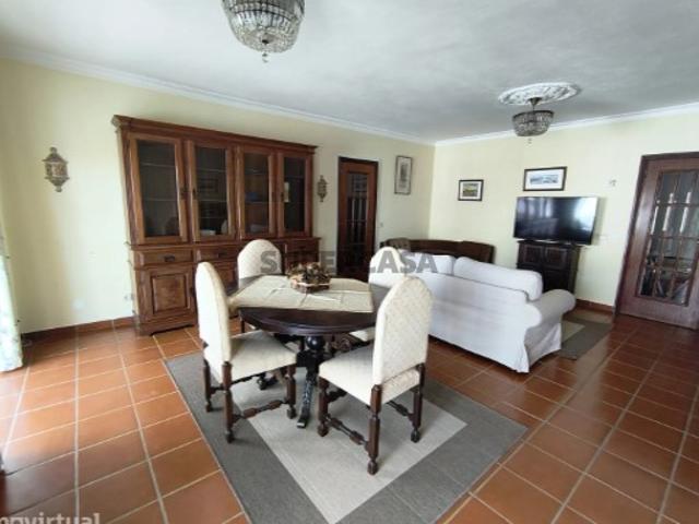 Apartamento T5 em Conceição