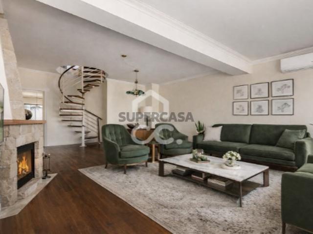 Apartamento T5 em Malagueira e Horta das Figueiras