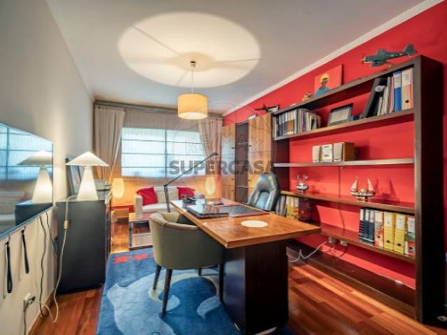 Apartamento T5 em Matosinhos