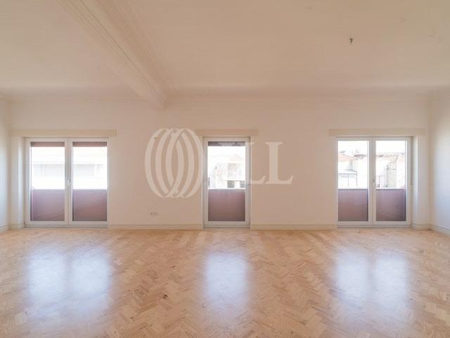 Apartamento T5 em Porto