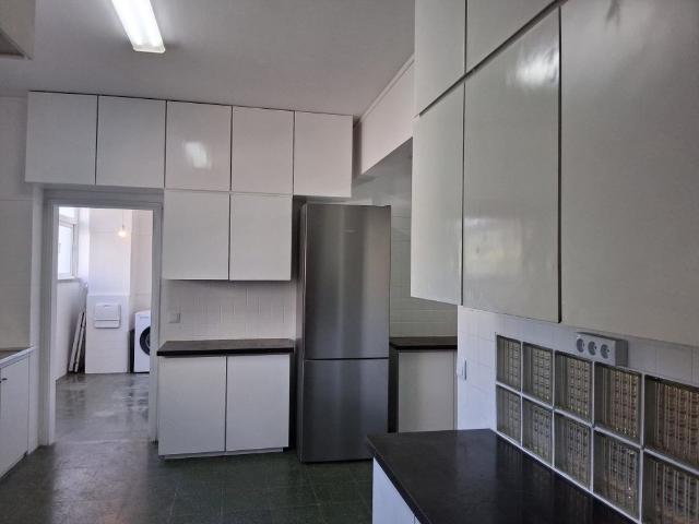 Apartamento T5 no Bairro do Rosário, Cascais