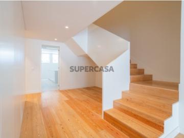 Apartamento T5, Novo, na Rua Bernardo Lima, Av. da Liberdade Marquês de Pombal Santo António